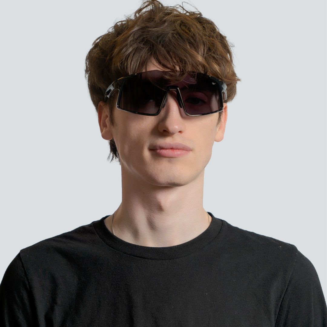 Zion Pro Black